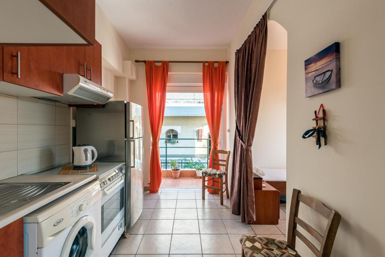 Golden Beach Hill Apartments Kato Daratso Bagian luar foto