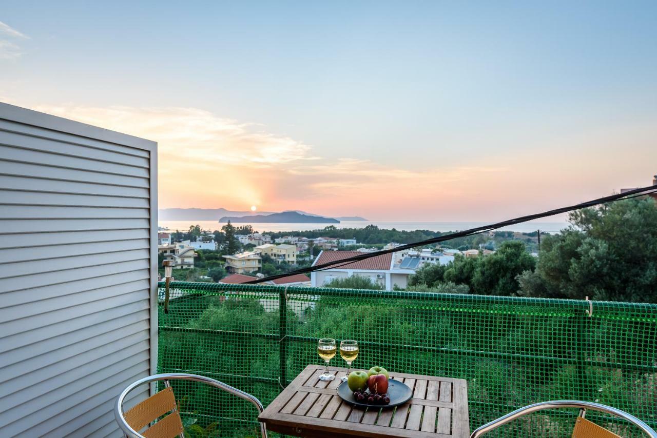 Golden Beach Hill Apartments Kato Daratso Bagian luar foto