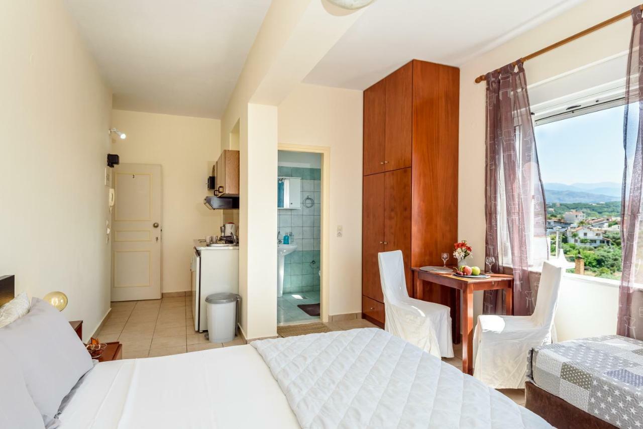 Golden Beach Hill Apartments Kato Daratso Bagian luar foto